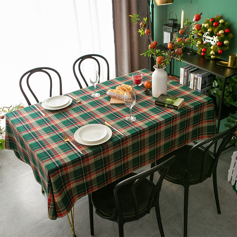 OMT 크리스마스 감성 체크 식탁보 테이블보 180x140 OCR-TBC180 주방 거실 연말 홈파티 식탁매트