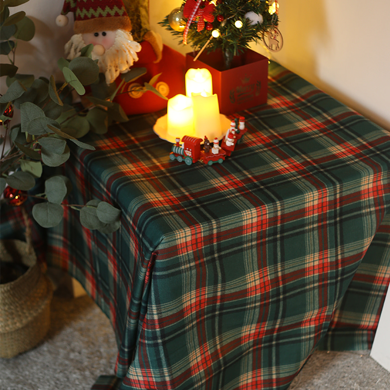 OMT 크리스마스 감성 체크 식탁보 테이블보 100x140 OCR-TBC100 주방 거실 연말 홈파티 식탁매트
